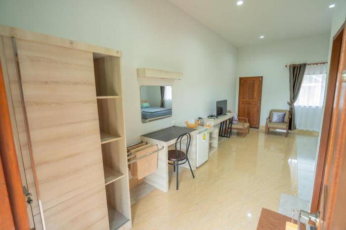 ban suan bang toei homestay