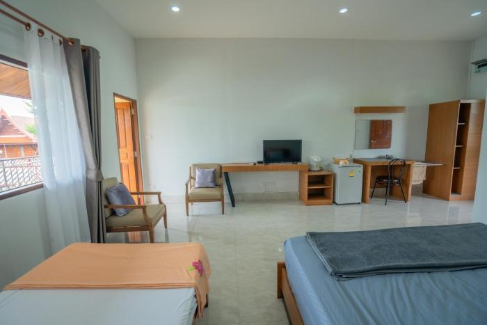 ban suan bang toei homestay