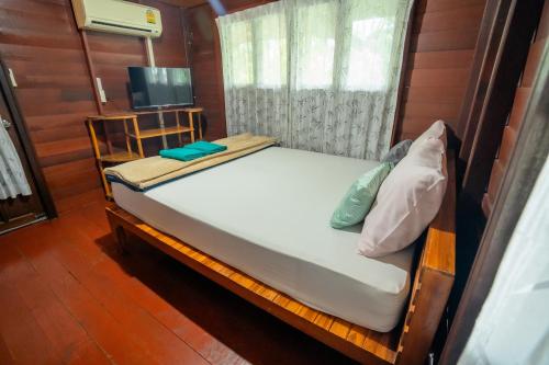 ban suan bang toei homestay