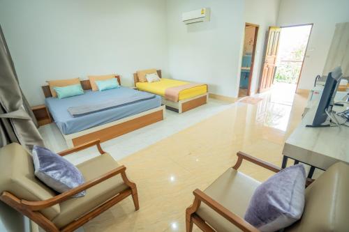 ban suan bang toei homestay