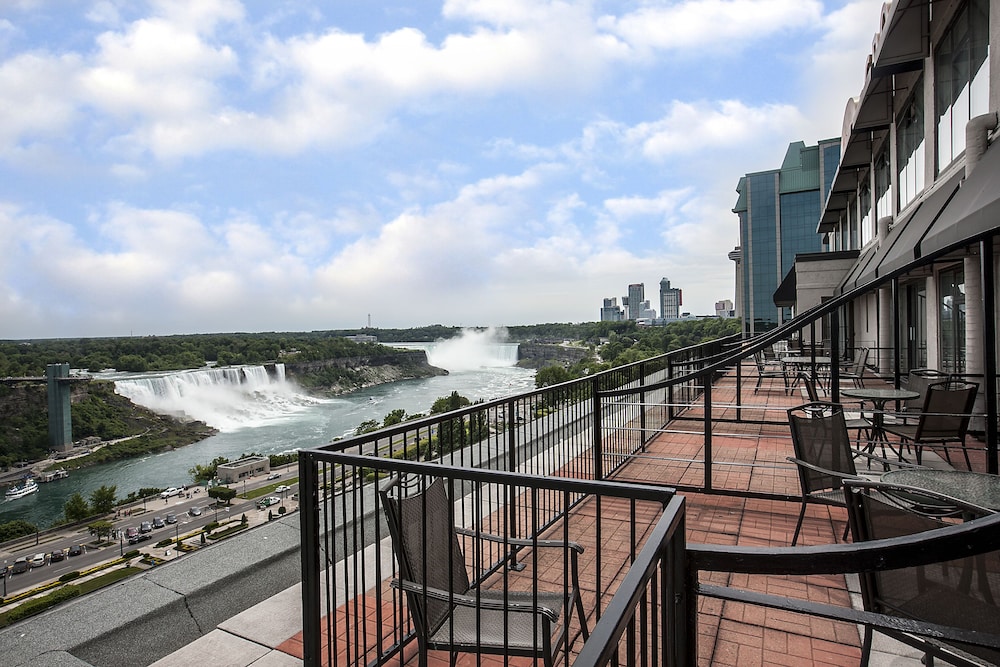 niagara falls