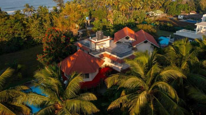 ama stays and trails skyfall kashid