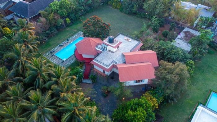 ama stays and trails skyfall kashid