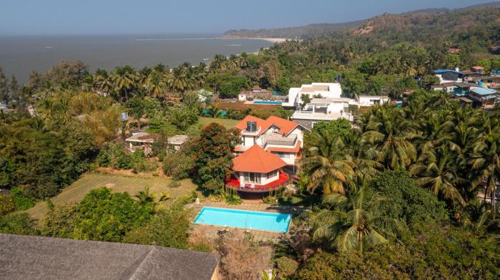 ama stays and trails skyfall kashid