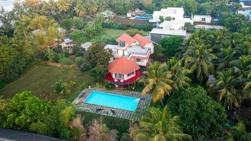 ama stays and trails skyfall kashid