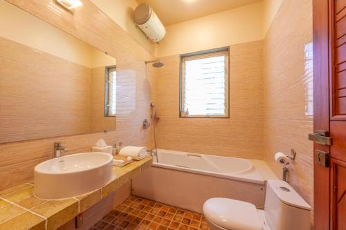 ama stays and trails skyfall kashid