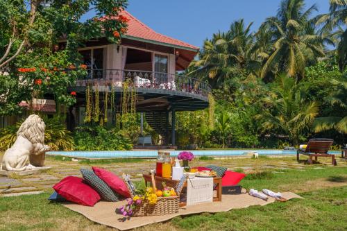 ama stays and trails skyfall kashid