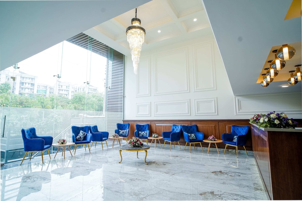 saltstayz select golf course road and sector 57