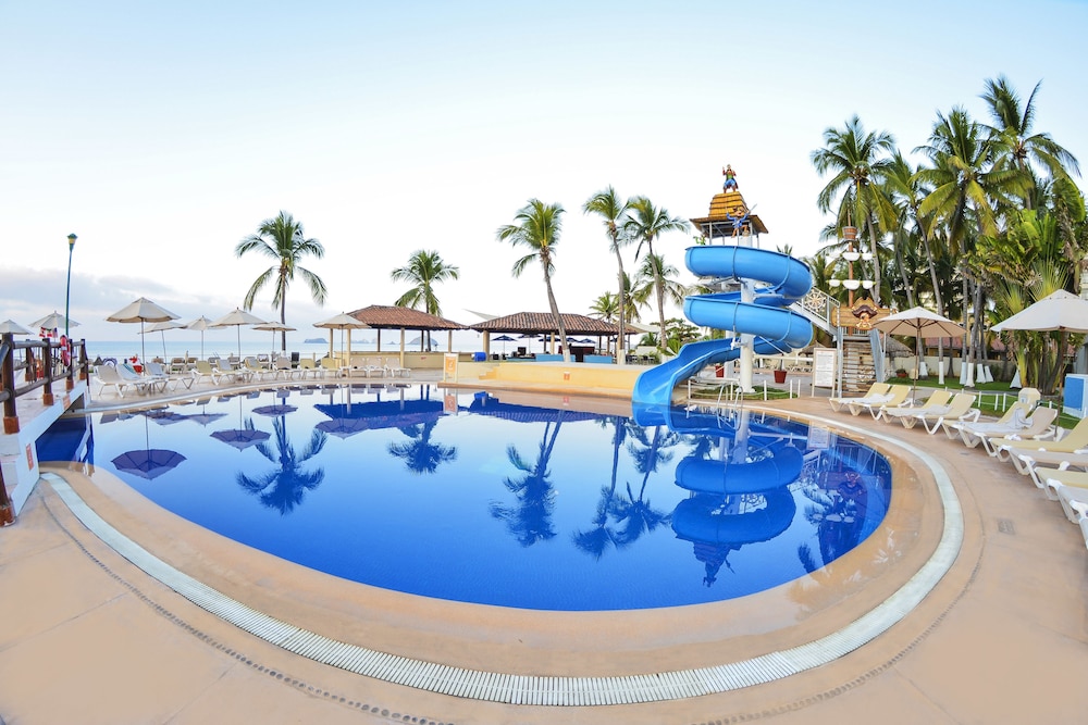 krystal ixtapa all inclusive