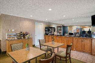 la quinta inn and suites by wyndham jackson