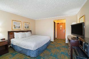 la quinta inn and suites by wyndham jackson