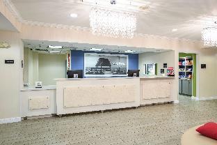 hampton inn jacksonville east regency square