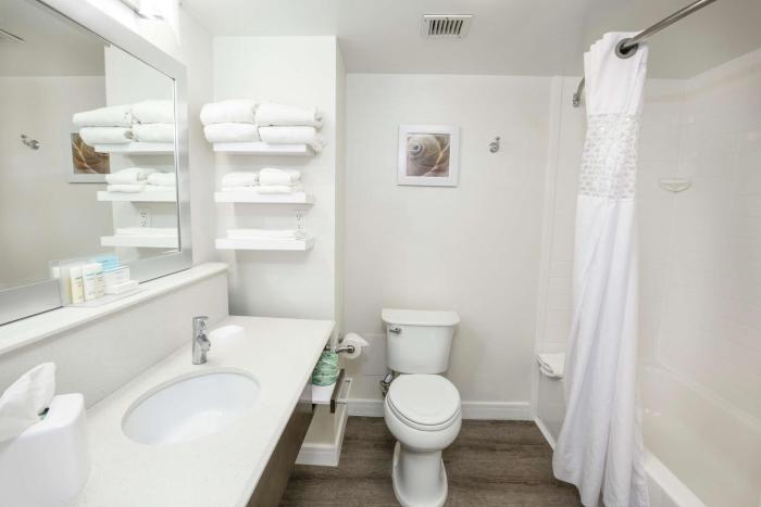 hampton inn jacksonville east regency square