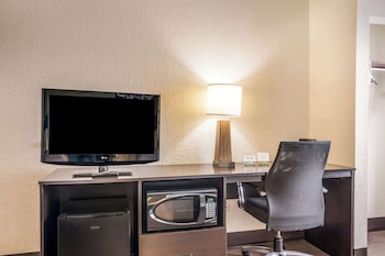 sleep inn and suites jacksonville near camp lejeune