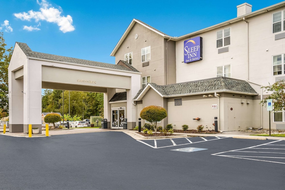 sleep inn and suites jacksonville near camp lejeune