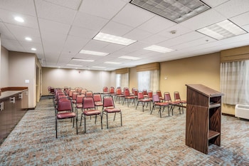 sleep inn and suites jacksonville near camp lejeune