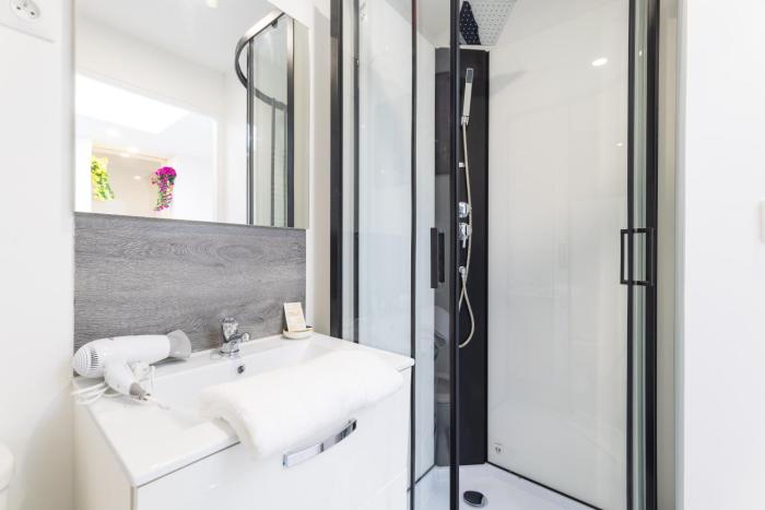 glm residences 2