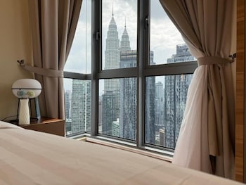 royce klcc kuala lumpur city centre by dormeo destinations