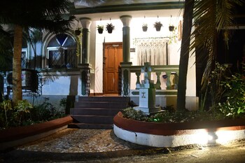 You Are The Key Viila,,3 star