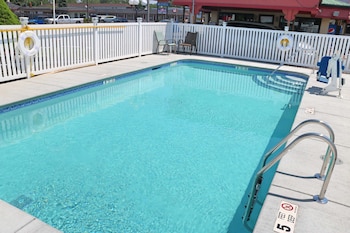 woodland inn