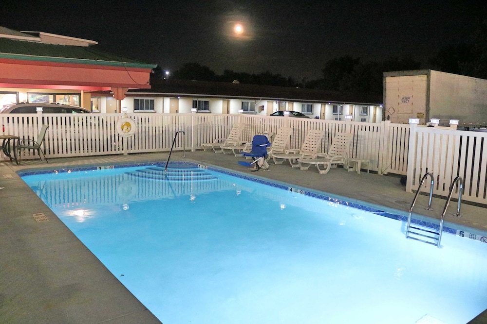 woodland inn