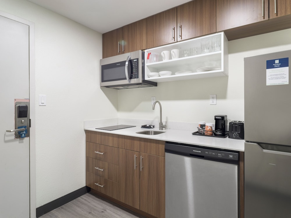 mainstay suites chambersburg east