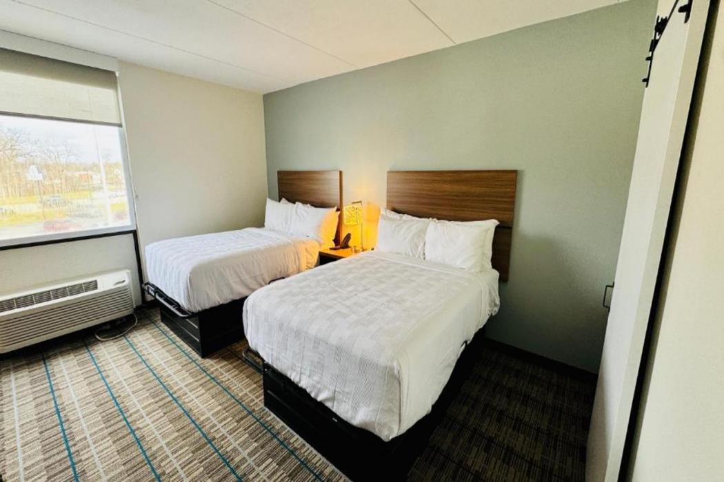 mainstay suites chambersburg east