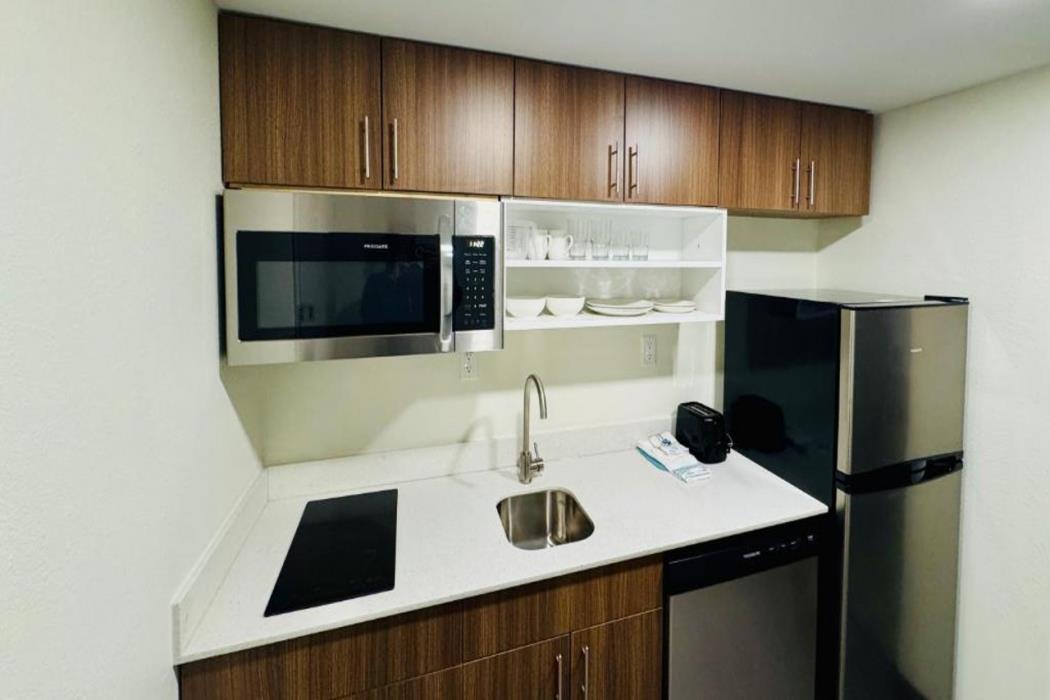 mainstay suites chambersburg east