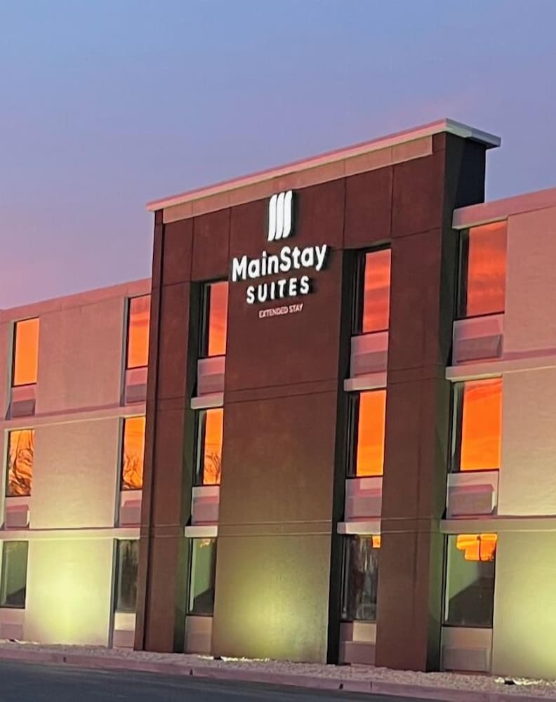 mainstay suites chambersburg east