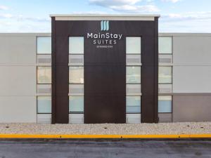 mainstay suites chambersburg east