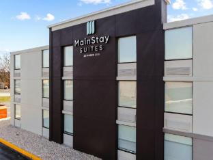 mainstay suites chambersburg east