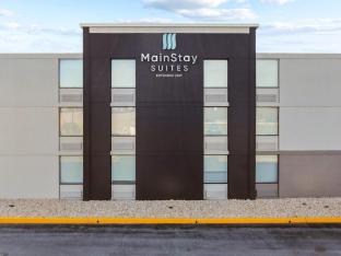 mainstay suites chambersburg east