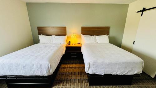 mainstay suites chambersburg east