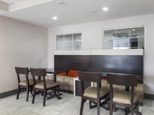 mainstay suites chambersburg east