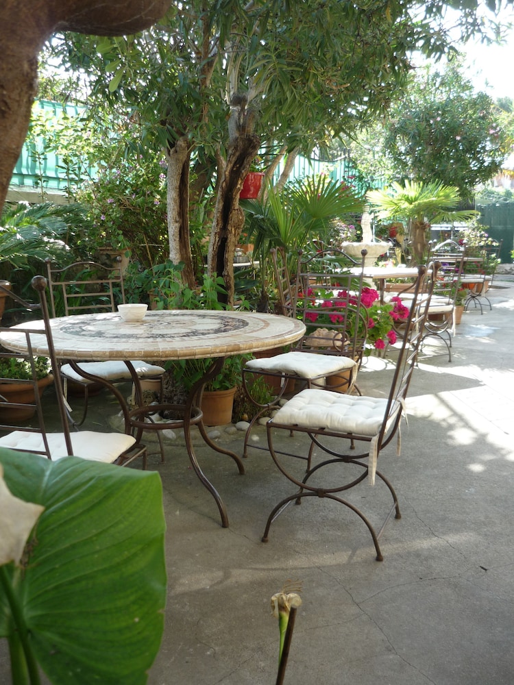 hotel villa victorine