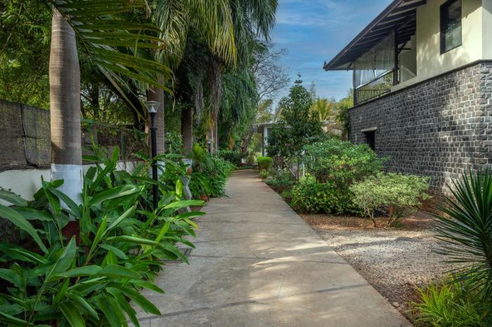 ama stays and trails butterfly villa deolali nashik