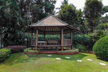 ama stays and trails villa ishatva alibag