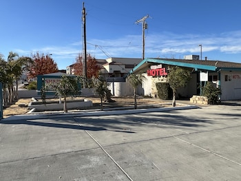 sherwood motel