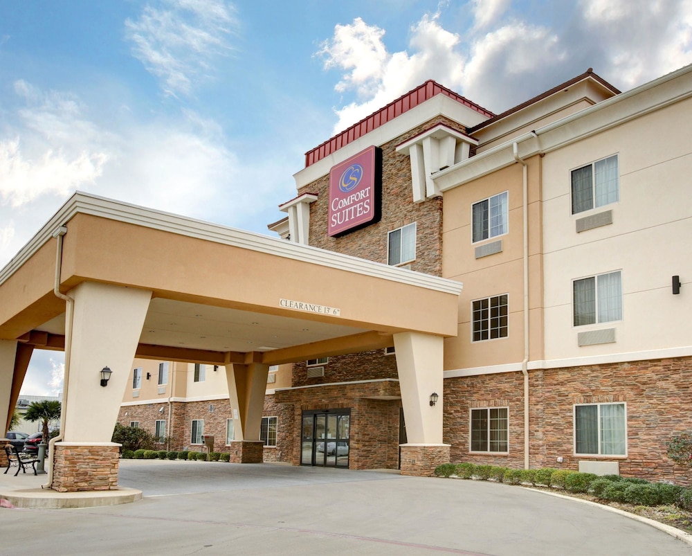 comfort suites bastrop
