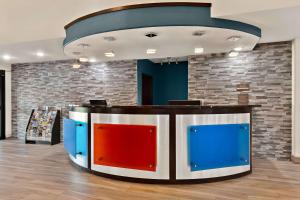 comfort suites bastrop