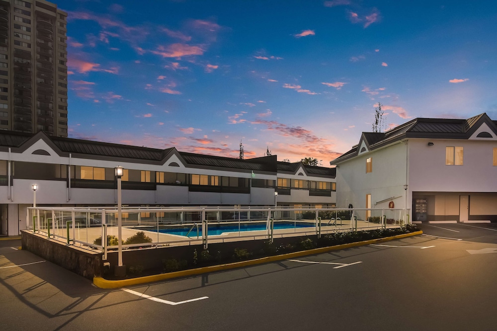 surestay hotel by best western north vancouver capilano