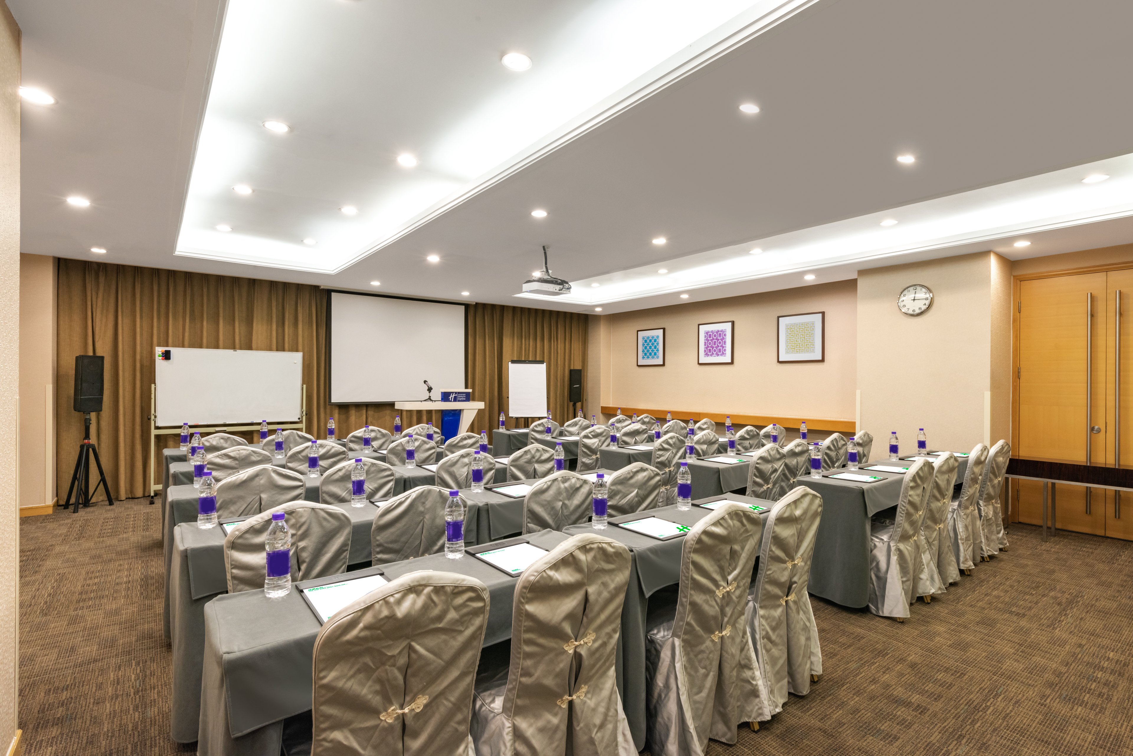 holiday inn express beijing shangdi by ihg