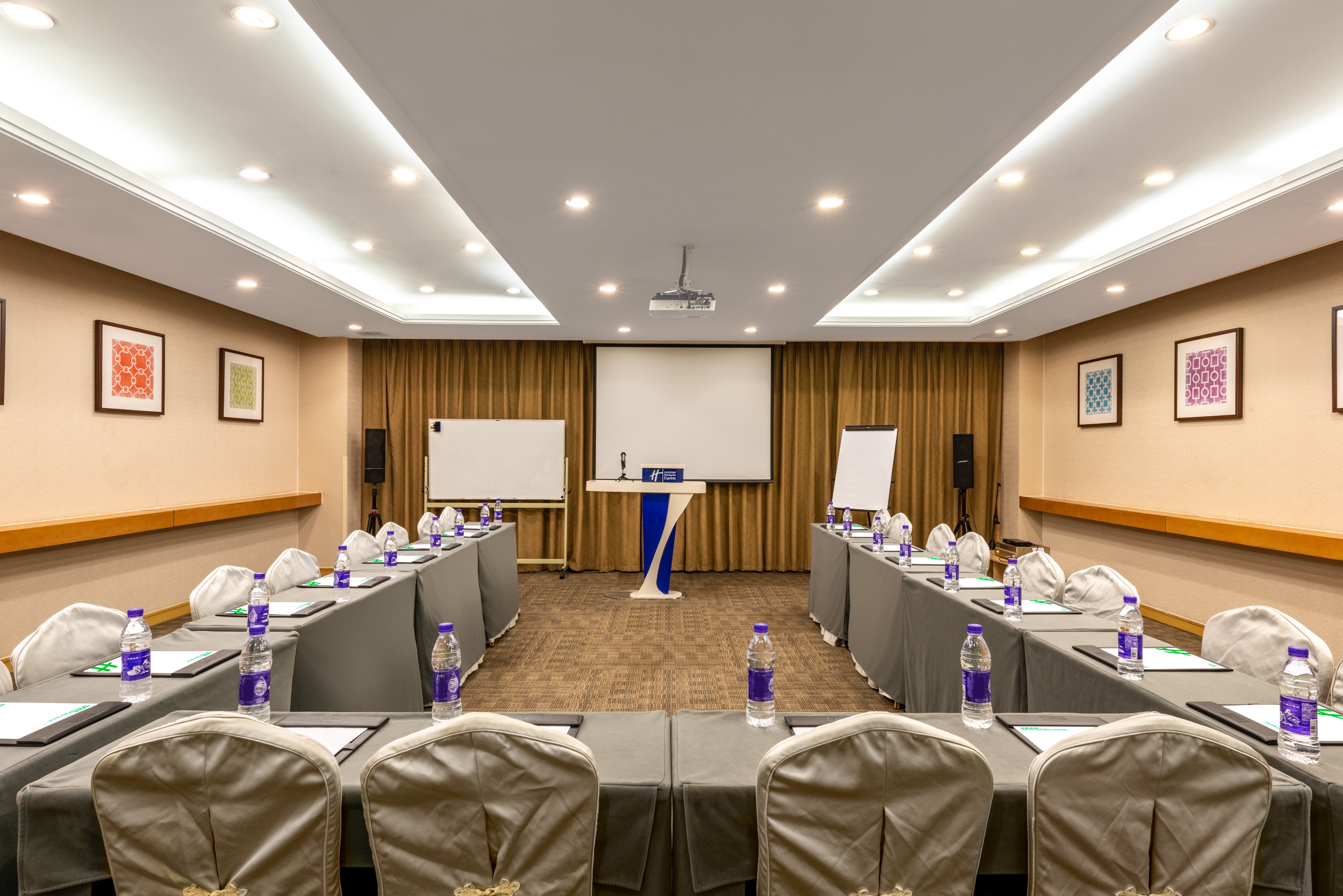 holiday inn express beijing shangdi by ihg