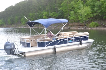 echo canyon resort and marina