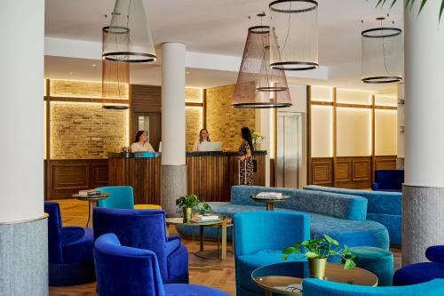 hotel giacomo morra alba handwritten collection