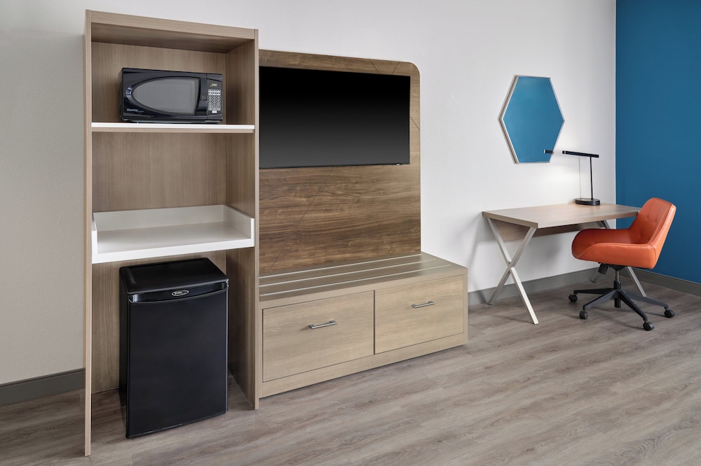 holiday inn express hotel and suites odessa by ihg
