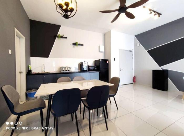 the horizon ipoh 3br l8 by grab a stay