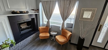 The Canna House By High Society Rentals,,4 star