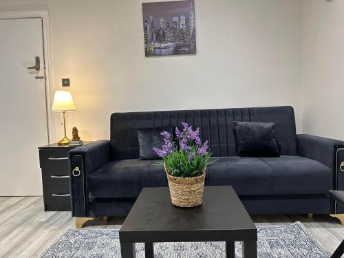 studio flat in london