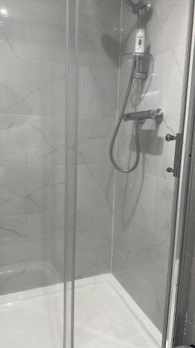 studio flat in london